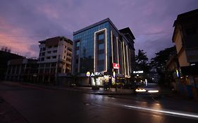 Royal Plaza Suites Mangalore